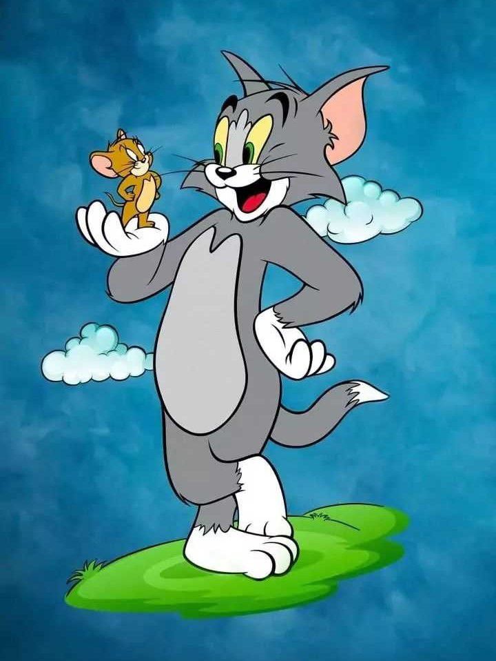 Tom és Jerry felhőkkel a háttérben